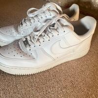Nike Air Force 1 bianche – taglia 42