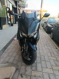 Tmax 560 anno 2020