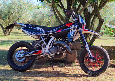 Husqvarna SM 125 - Anno 2013 - 16.000 km originali