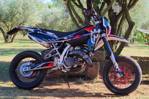 Husqvarna SM 125 - Anno 2013 - 16.000 km originali