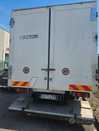 Iveco eurocargo 120e18
