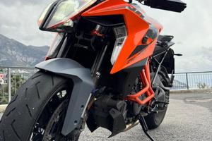 Ktm 1290 superduke gt