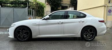 ALFA ROMEO Giulia 2.2 Turbodiesel 210 CV AT8 AWD