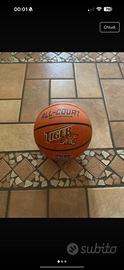 Pallone da basket tiger