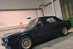 Bmw cabriolet 318i e30