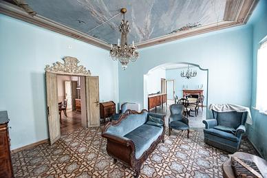 Ampia casa indipendente