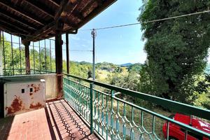 2 LOCALI A ROBELLA