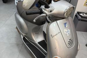 Piaggio ET 4