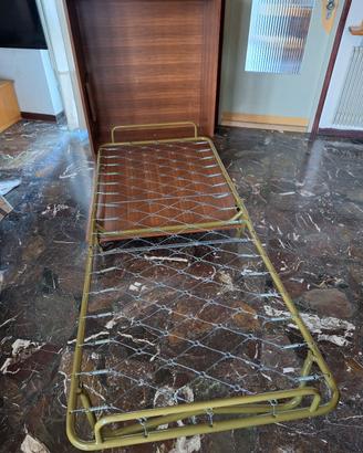 Mobile letto pieghevole - gratis