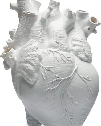 Vaso a forma di cuore anatomico