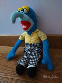 Peluches Muppet e Topolino grande