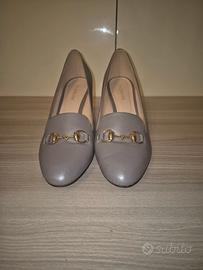 Scarpe da ufficio, grigie, in vera pelle.