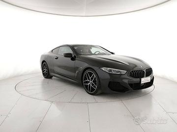 BMW Serie 8 840d Coupe mhev 48V xdrive Individual