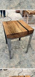 Tavolino acciaio e legno