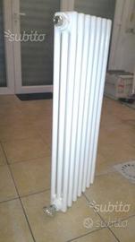 Termoarredo modello charleston acciaio verniciato