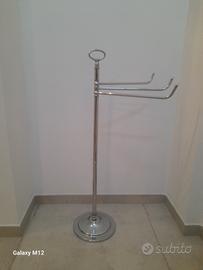 Portasciugamani da terra