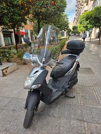 Scooter 150 Kymco Agility R16
