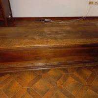 Cassapanca in legno