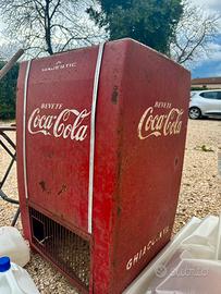 Ghiacciaia coca cola