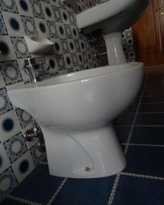 Bidet Dolomite