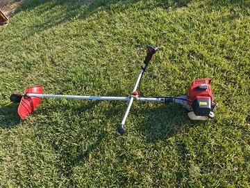 Decespugliatore Kawasaki TJ53E, doppia impugnatura