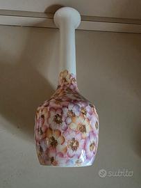 vaso con fiori dipinto a mano 