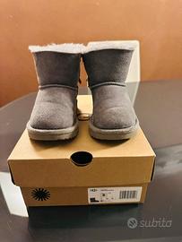 Ugg bambina taglia 25