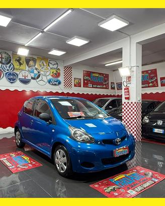 Toyota Aygo 1.0 68cv 5 porte - 2011