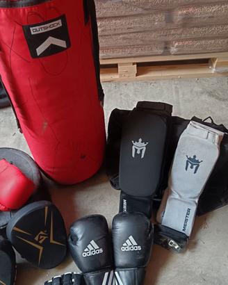 Attrezzatura per arti marziali adulto/bambino