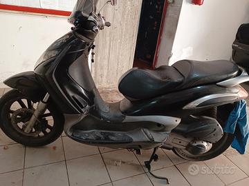 Piaggio Beverly 250 anno 2004