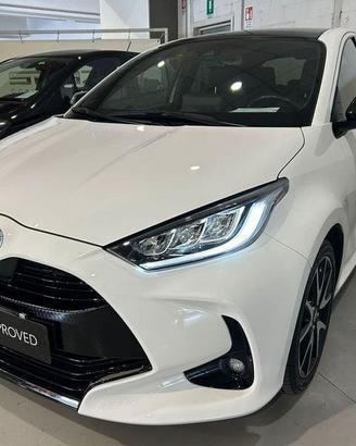 Toyota Yaris 1.5 hybrid Lounge
