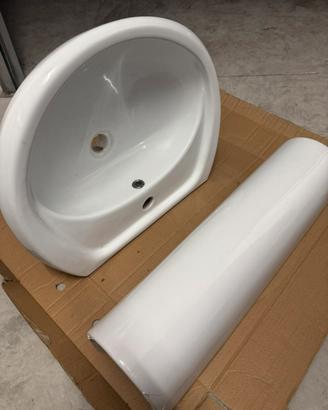 Lavabo a colonna due set disponibili