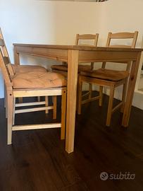 Tavolo Legno massello Pino e sedie