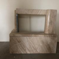Rivestimento in marmo x caminetto