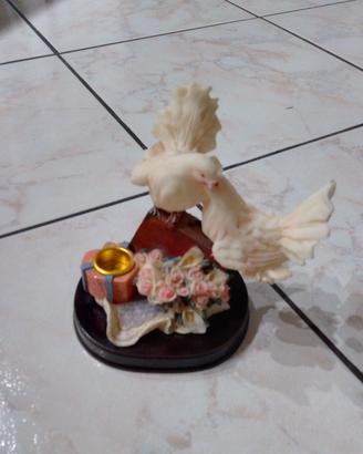 Statuina Portacandela vintage con Fiori e Colombe