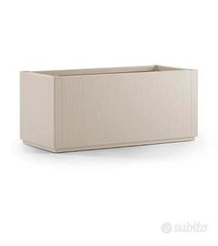 fioriera seminiova in resina beige chiaro 