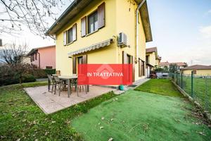 VILLA SINGOLA A OLGINATE