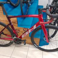 BH RS1 4.5 Sram Rival AXS Mavic Cosmic S carbon