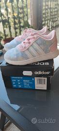 Scarpe Adidas bambina taglia 23