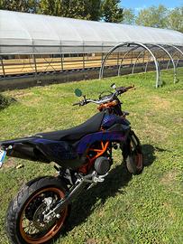 Ktm smc 690R A2