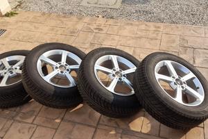 Gomme invernali 215/65 R17 99H