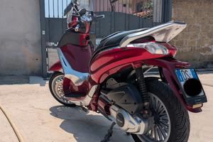 Piaggio Beverly 300 i.e. 