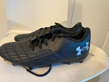 Under Armour calcio mod. Magnetico n.41
