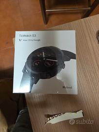Ticwatch E3 orologio