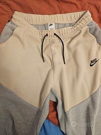 pantaloni tech Nike uomo