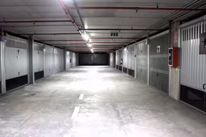 Box / Garage di 27 m² a Milano