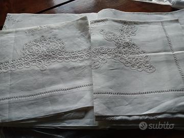 Lenzuolo matrimoniale ricamato