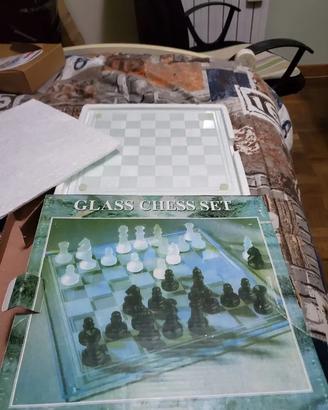 Scacchi in vetro - glass chess - scacchiera 25 cm