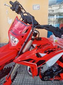 Beta RR Enduro 125 2T. 2026 X-PRO