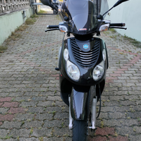 Piaggio Carnaby 250 (2011 - 16000km)